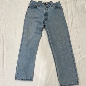 Levi’s 550 jeans 36 x 32. Relaxed Fit. Used but good condition.